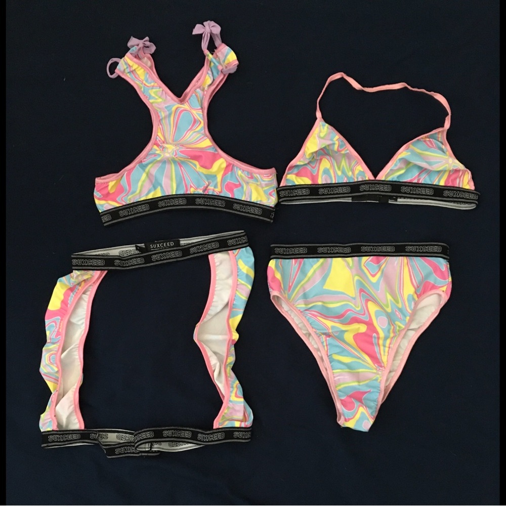 Suxceed 4 piece set.